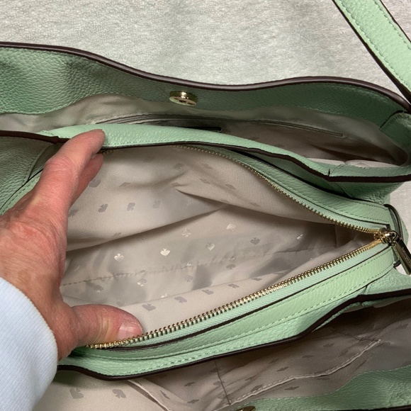 NWT ♠️ Kate Spade Leila Medium Triple Compartment Shoulder Bag - Picture 5 of 16